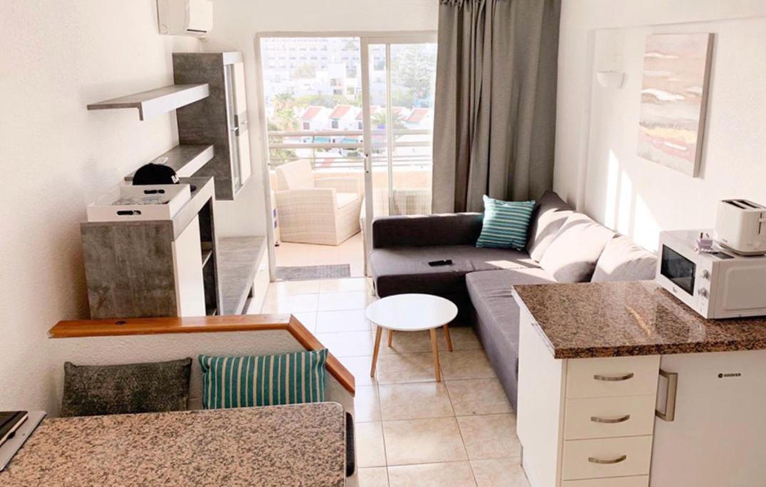 Sea View Studio Apartment In Santa Maria Adeje Bagian luar foto