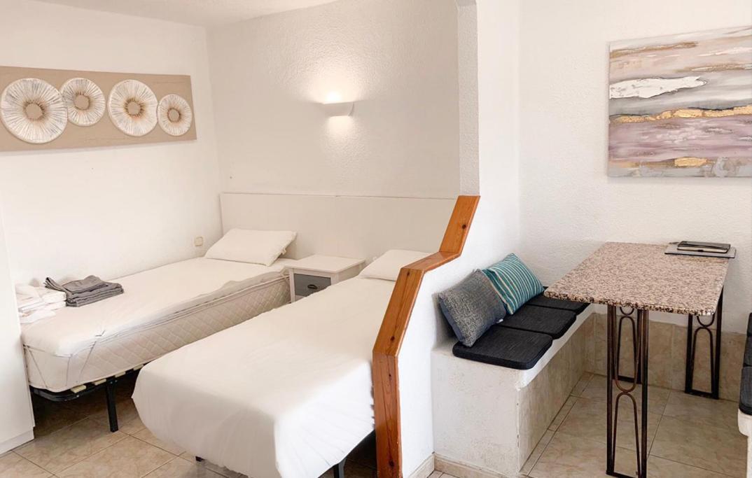 Sea View Studio Apartment In Santa Maria Adeje Bagian luar foto